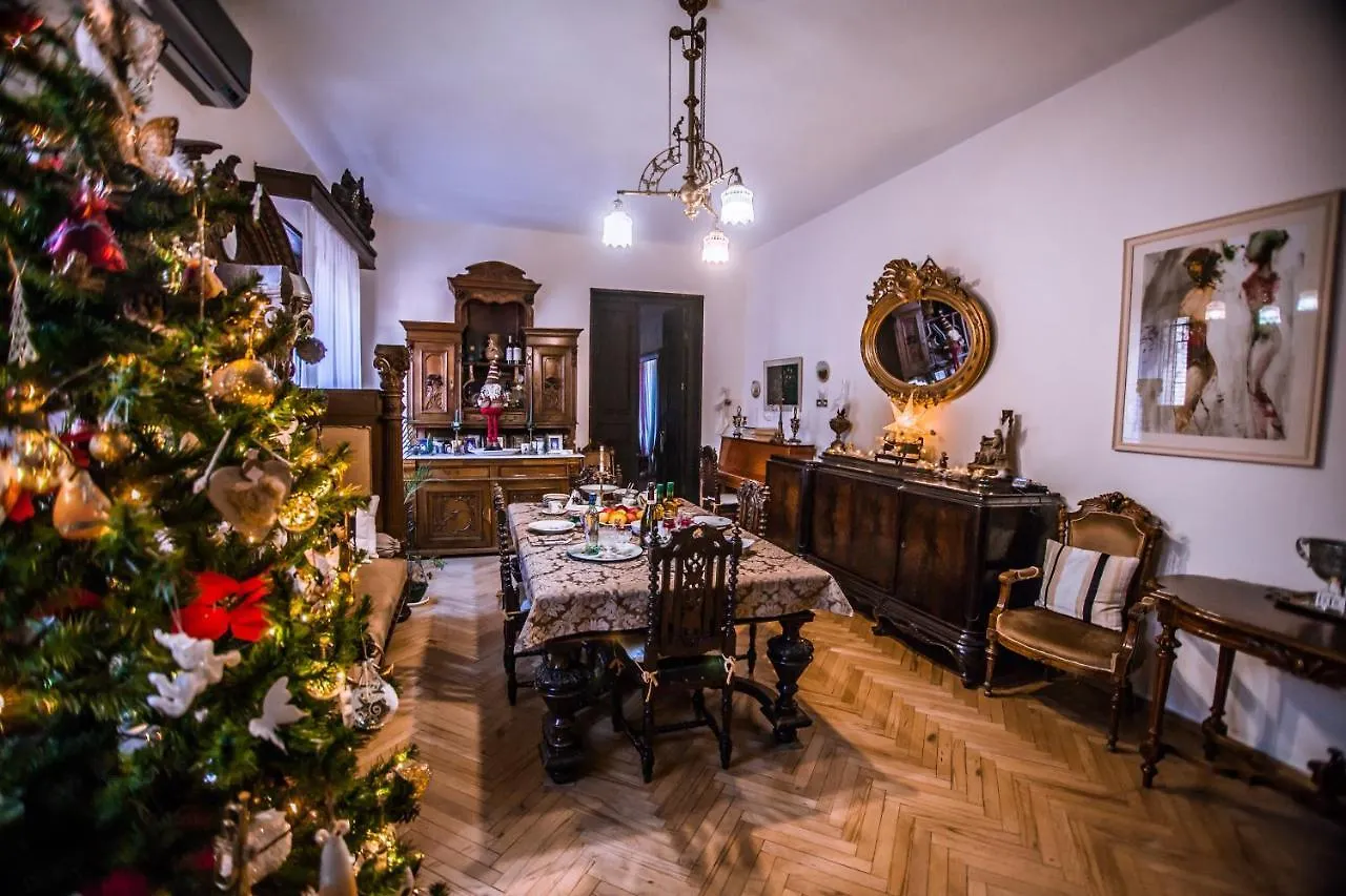 Guest house Home 12 Tbilisi